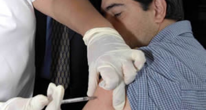 Vacuna debe aplicarse antes de la aparición de los brotes