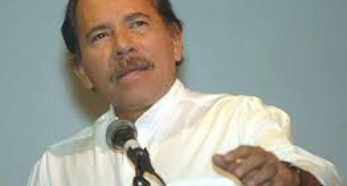 Daniel Ortega busca la reelección indefinida