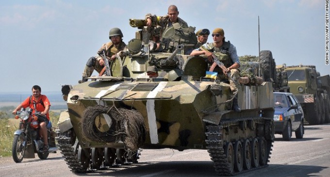 Rusia aumenta su presencia de tropas cerca de la frontera con Ucrania